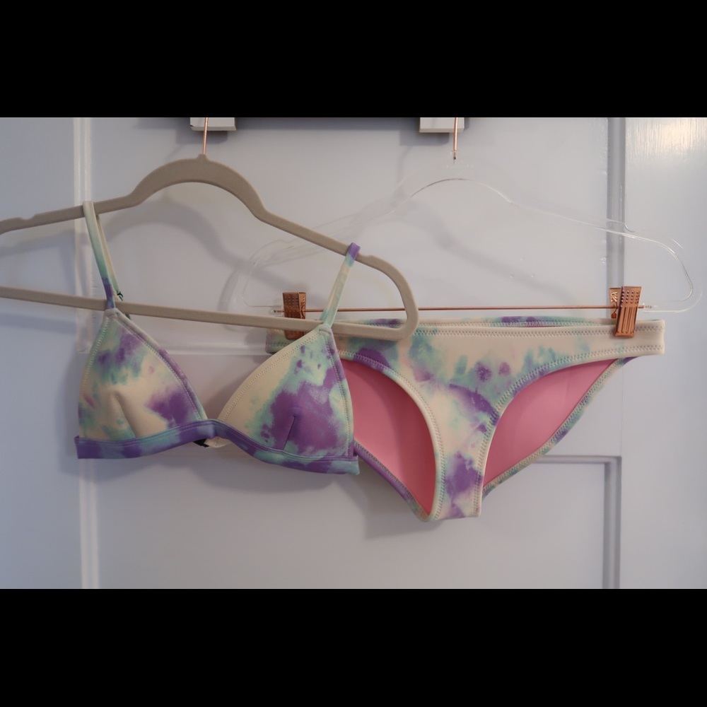 Triangl Tie Dye Bikini